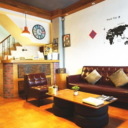 Knock Knock Hostel Kaohsiung Zewnętrze zdjęcie