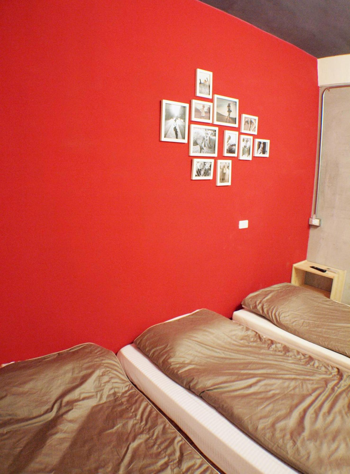 Knock Knock Hostel Kaohsiung Zewnętrze zdjęcie