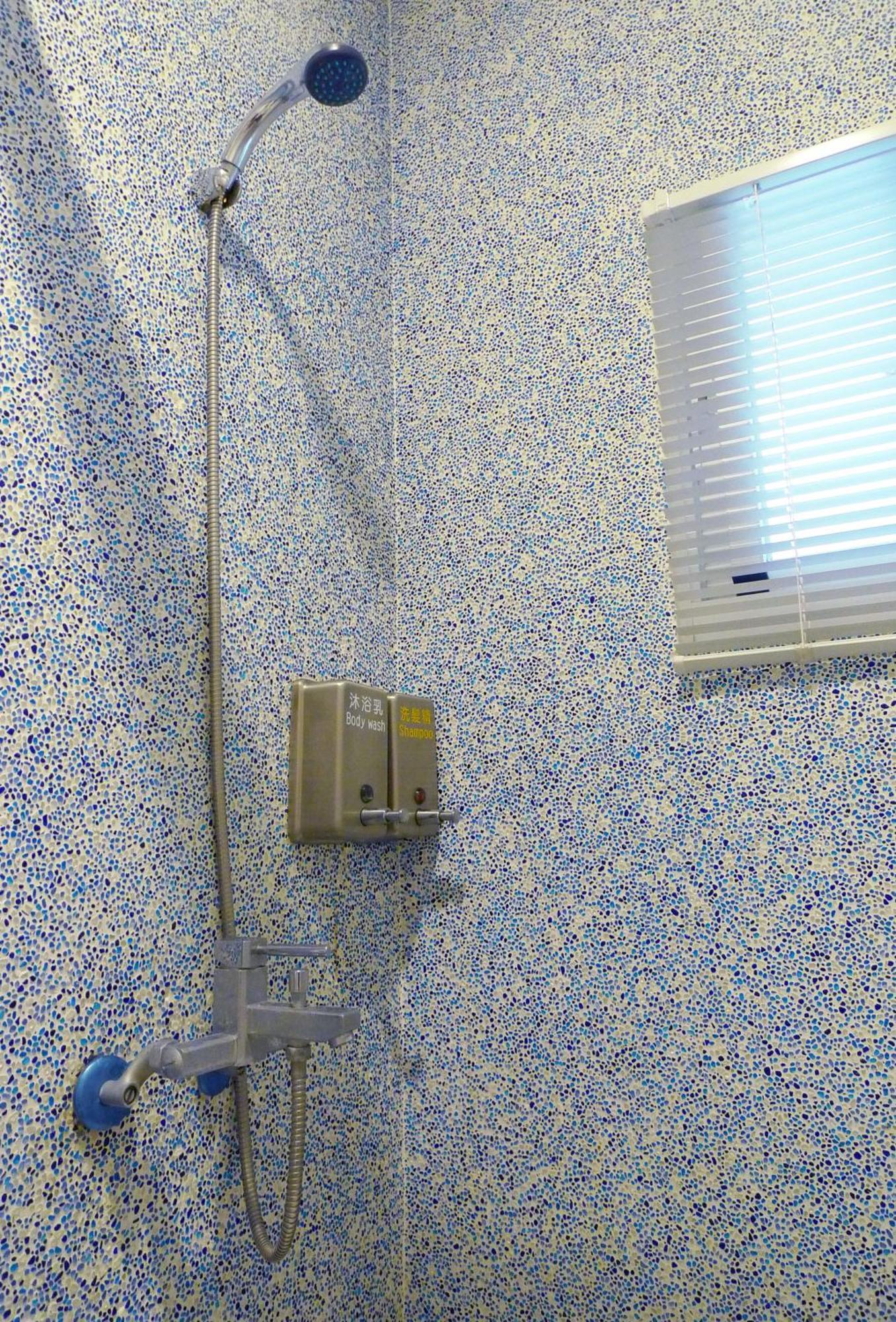 Knock Knock Hostel Kaohsiung Zewnętrze zdjęcie