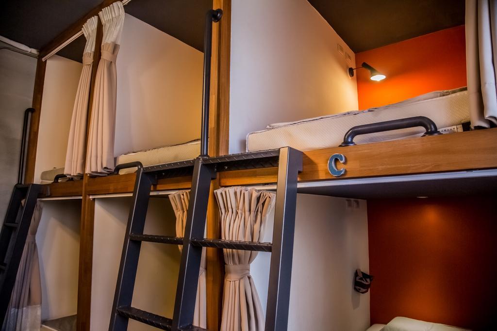 Knock Knock Hostel Kaohsiung Zewnętrze zdjęcie