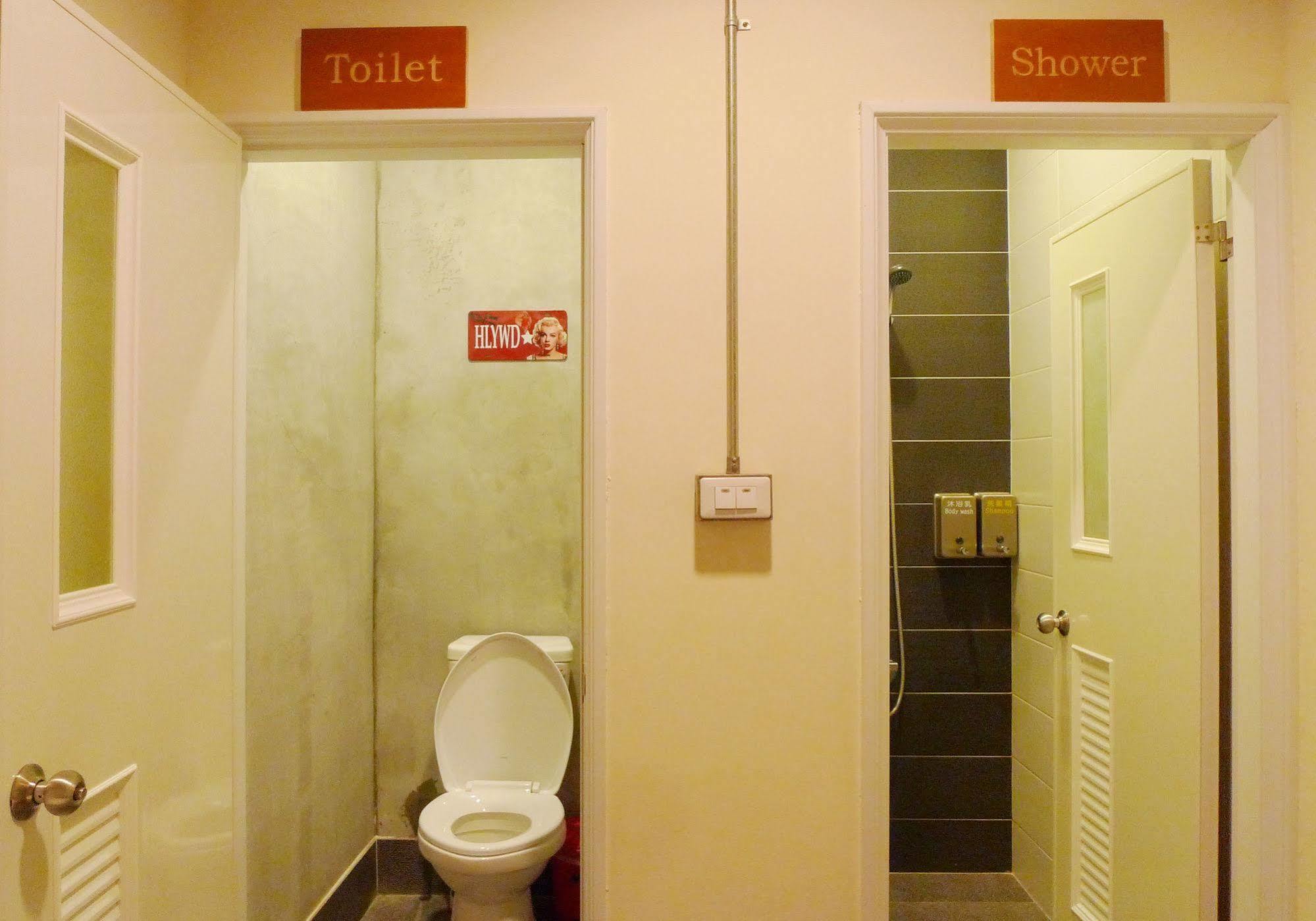 Knock Knock Hostel Kaohsiung Zewnętrze zdjęcie